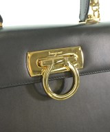 Salvatore Ferragamo（サルバトーレフェラガモ）ハンドバッグ 黒 サイズ:- レディース/2200693936640