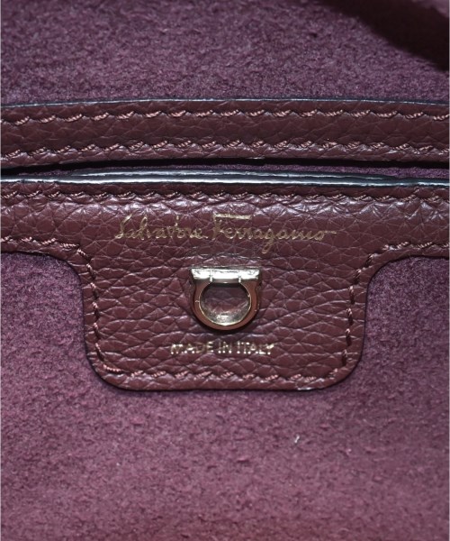 Salvatore Ferragamo（サルバトーレフェラガモ）ショルダーバッグ 赤 サイズ:- レディース/2200693936909