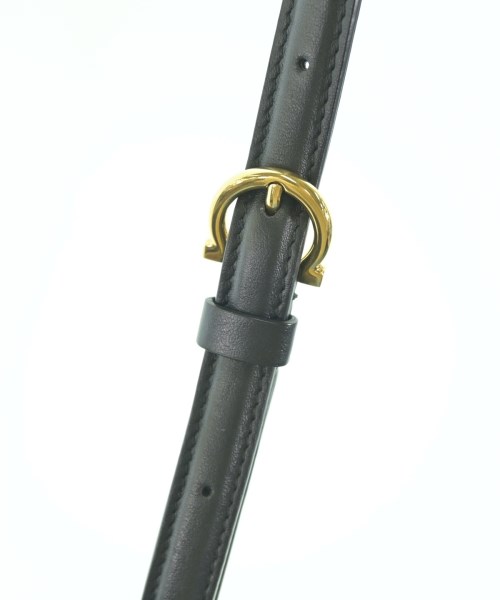 Salvatore Ferragamo（サルバトーレフェラガモ）ショルダーバッグ ベージュ サイズ:- レディース/2200693936916