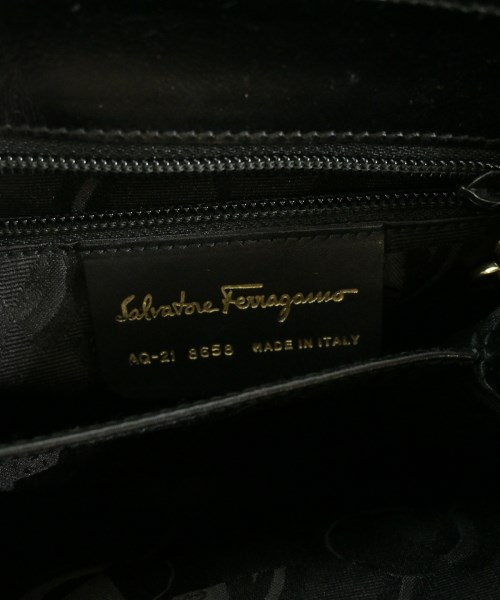 Salvatore Ferragamo（サルバトーレフェラガモ）ハンドバッグ 黒 サイズ:- レディース/2200693936930