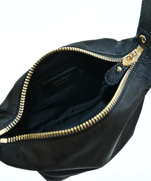 Salvatore Ferragamo（サルバトーレフェラガモ）ハンドバッグ 黒 サイズ:- レディース/2200693936954