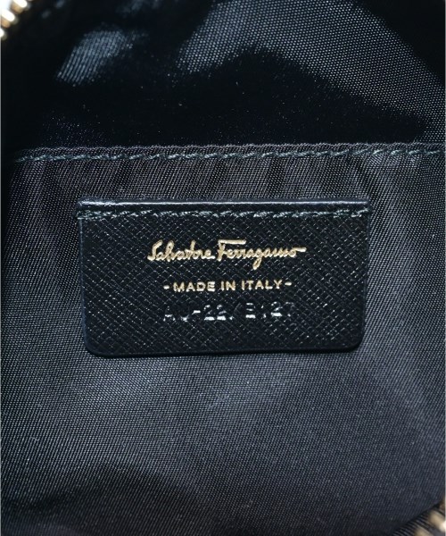 Salvatore Ferragamo（サルバトーレフェラガモ）ハンドバッグ 黒 サイズ:- レディース/2200693936954