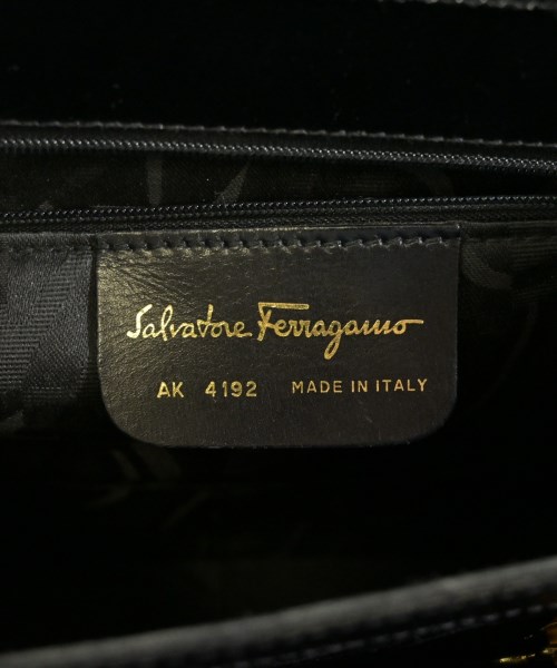 Salvatore Ferragamo（サルバトーレフェラガモ）ハンドバッグ 黒 サイズ:- レディース/2200696048272
