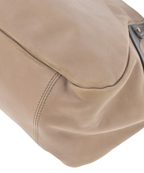 Salvatore Ferragamo（サルバトーレフェラガモ）ハンドバッグ ベージュ サイズ:- レディース/2200696049194