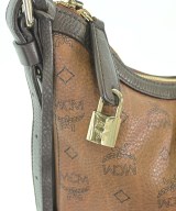 MCM（エムシーエム）ショルダーバッグ 茶 サイズ:- レディース/2200696050367
