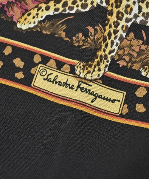 Salvatore Ferragamo（サルバトーレフェラガモ）バンダナ・スカーフ 黒 サイズ:- レディース/2200695744151