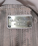 Salvatore Ferragamo（サルバトーレフェラガモ）ショルダーバッグ ベージュ サイズ:- レディース/2200697755063