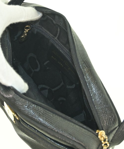 Salvatore Ferragamo（サルバトーレフェラガモ）ショルダーバッグ 黒 サイズ:- レディース/2200700098071