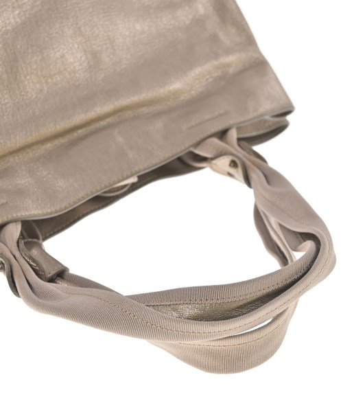 Salvatore Ferragamo（サルバトーレフェラガモ）ハンドバッグ ベージュ サイズ:- レディース/2200700098163