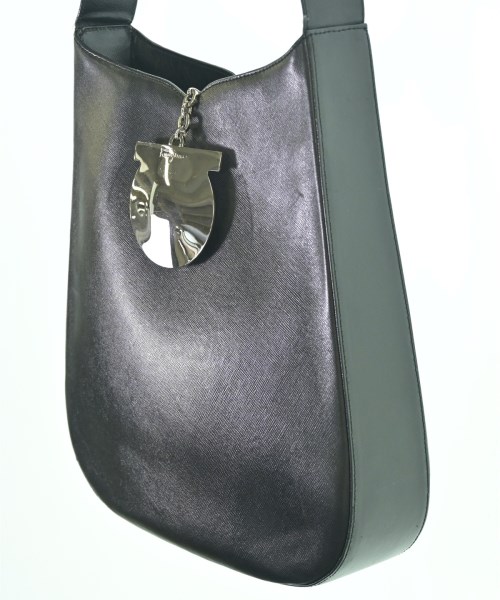 Salvatore Ferragamo（サルバトーレフェラガモ）ショルダーバッグ 黒 サイズ:- レディース/2200700098187