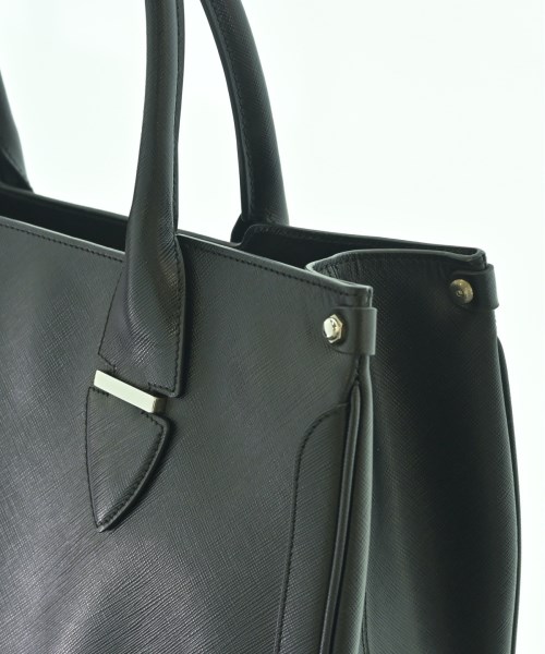Salvatore Ferragamo（サルバトーレフェラガモ）ハンドバッグ 黒 サイズ:- レディース/2200700098217
