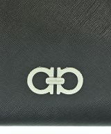 Salvatore Ferragamo（サルバトーレフェラガモ）ハンドバッグ 黒 サイズ:- レディース/2200700098217