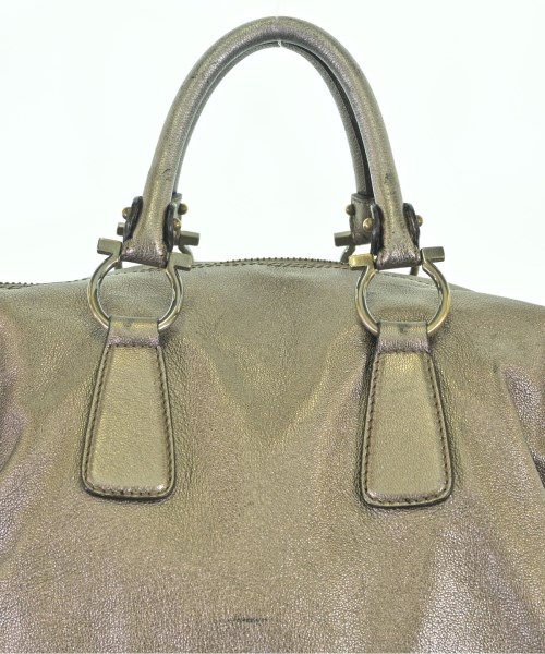 Salvatore Ferragamo（サルバトーレフェラガモ）ハンドバッグ シルバー サイズ:- レディース/2200700098231