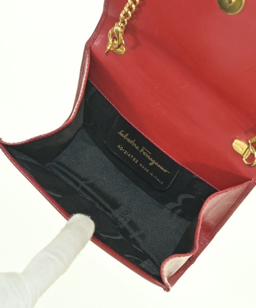 Salvatore Ferragamo（サルバトーレフェラガモ）ショルダーバッグ 赤 サイズ:- レディース/2200700098262