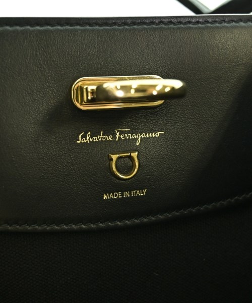 Salvatore Ferragamo（サルバトーレフェラガモ）トートバッグ ベージュ サイズ:- レディース/2200702125171