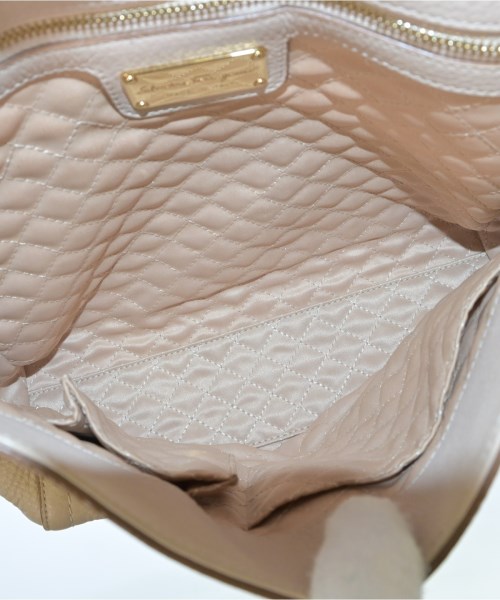 Salvatore Ferragamo（サルバトーレフェラガモ）ハンドバッグ ベージュ サイズ:- レディース/2200702125195