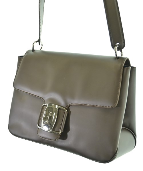 Salvatore Ferragamo（サルバトーレフェラガモ）ショルダーバッグ 茶 サイズ:- レディース/2200702125201