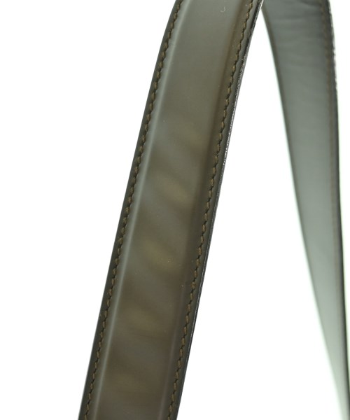 Salvatore Ferragamo（サルバトーレフェラガモ）ショルダーバッグ 茶 サイズ:- レディース/2200702125201
