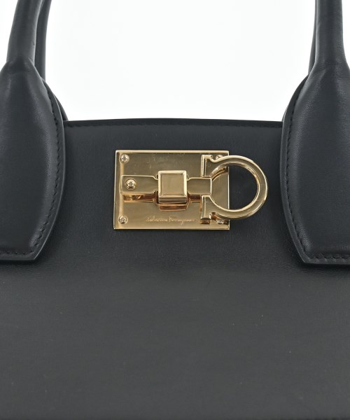Salvatore Ferragamo（サルバトーレフェラガモ）ハンドバッグ 黒 サイズ:- レディース/2200702125485