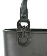 Salvatore Ferragamo（サルバトーレフェラガモ）ハンドバッグ 黒 サイズ:- レディース/2200702125492