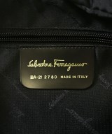 Salvatore Ferragamo（サルバトーレフェラガモ）ショルダーバッグ 茶 サイズ:- レディース/2200702126260