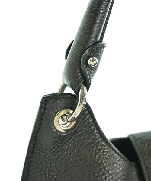 Salvatore Ferragamo（サルバトーレフェラガモ）ショルダーバッグ 黒 サイズ:- レディース/2200702126659