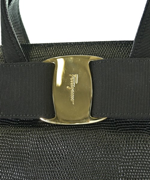 Salvatore Ferragamo（サルバトーレフェラガモ）ハンドバッグ 黒 サイズ:- レディース/2200702126697
