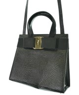 Salvatore Ferragamo（サルバトーレフェラガモ）ハンドバッグ 黒 サイズ:- レディース/2200702126697