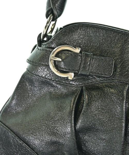 Salvatore Ferragamo（サルバトーレフェラガモ）ハンドバッグ 黒 サイズ:- レディース/2200702126987
