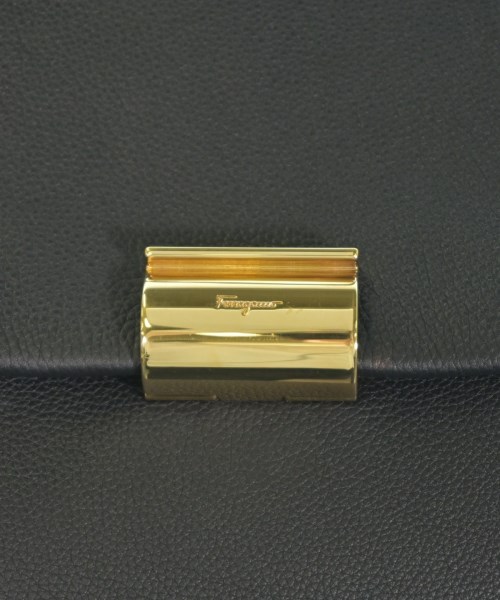 Salvatore Ferragamo（サルバトーレフェラガモ）ショルダーバッグ 黒 サイズ:- レディース/2200702127472