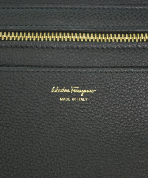 Salvatore Ferragamo（サルバトーレフェラガモ）ショルダーバッグ 黒 サイズ:- レディース/2200702127472