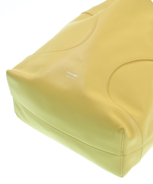 Salvatore Ferragamo（サルバトーレフェラガモ）トートバッグ 黄 サイズ:- レディース/2200655051060