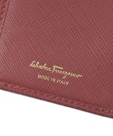 Salvatore Ferragamo（サルバトーレフェラガモ）財布・コインケース 赤 サイズ:- レディース/2200649065134