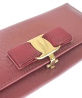 Salvatore Ferragamo（サルバトーレフェラガモ）財布・コインケース 赤 サイズ:- レディース/2200649065134