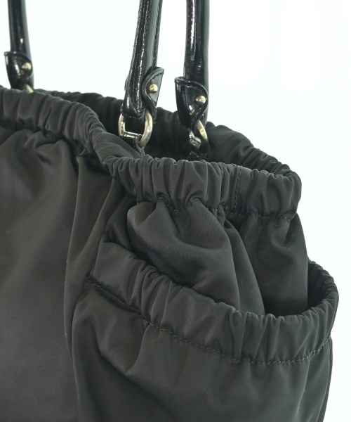 Salvatore Ferragamo（サルバトーレフェラガモ）ハンドバッグ 黒 サイズ:- レディース/2200656859146