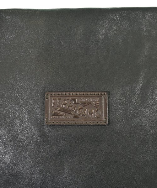 Salvatore Ferragamo（サルバトーレフェラガモ）ショルダーバッグ 黒 サイズ:- レディース/2200656859214