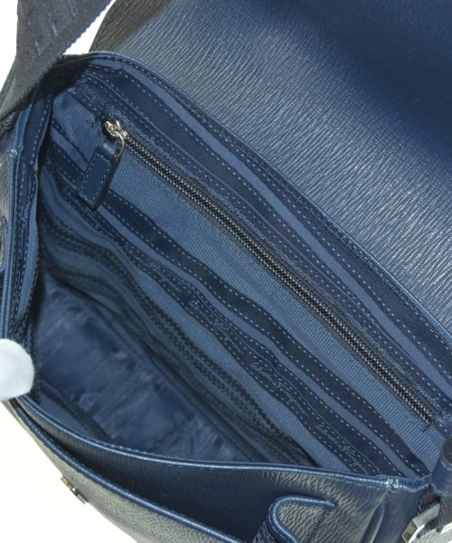 Salvatore Ferragamo（サルバトーレフェラガモ）ショルダーバッグ 紺 サイズ:- レディース/2200656860364