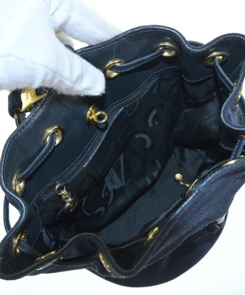 Salvatore Ferragamo（サルバトーレフェラガモ）バックパック・リュック 紺 サイズ:- レディース/2200656860784