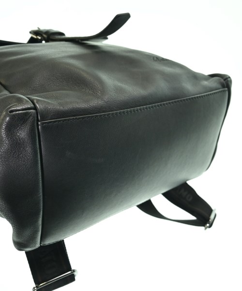 Salvatore Ferragamo（サルバトーレフェラガモ）バックパック・リュック 黒 サイズ:- レディース/2200656861187