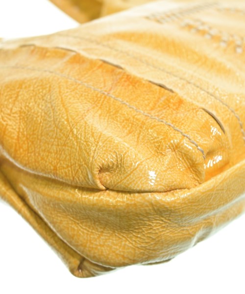 Salvatore Ferragamo（サルバトーレフェラガモ）ハンドバッグ 黄 サイズ:- レディース/2200657284039