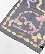 Salvatore Ferragamo（サルバトーレフェラガモ）バンダナ・スカーフ 黒 サイズ:- レディース/2200659554031