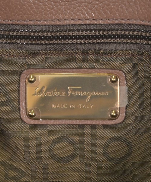 Salvatore Ferragamo（サルバトーレフェラガモ）ハンドバッグ 茶 サイズ:- レディース/2200659905031