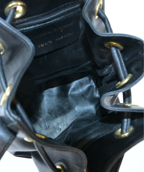 Salvatore Ferragamo（サルバトーレフェラガモ）ショルダーバッグ 黒 サイズ:- レディース/2200659905055