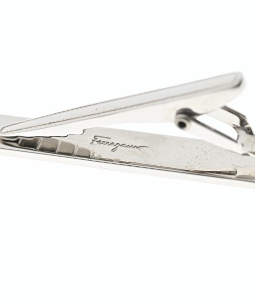 Salvatore Ferragamo（サルバトーレフェラガモ）小物類（その他） シルバー サイズ:- レディース/2200660366036