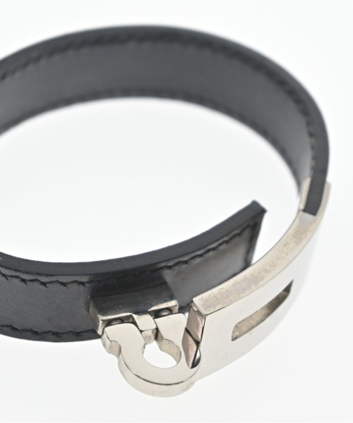 Salvatore Ferragamo（サルバトーレフェラガモ）ブレスレット・バングル 黒 サイズ:- レディース/2200655842248