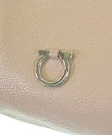 Salvatore Ferragamo（サルバトーレフェラガモ）ハンドバッグ グレー サイズ:- レディース/2200660766331