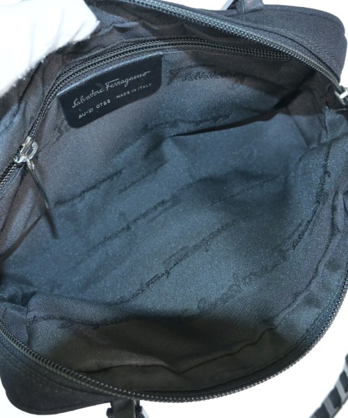 Salvatore Ferragamo（サルバトーレフェラガモ）ハンドバッグ 黒 サイズ:- レディース/2200660766461