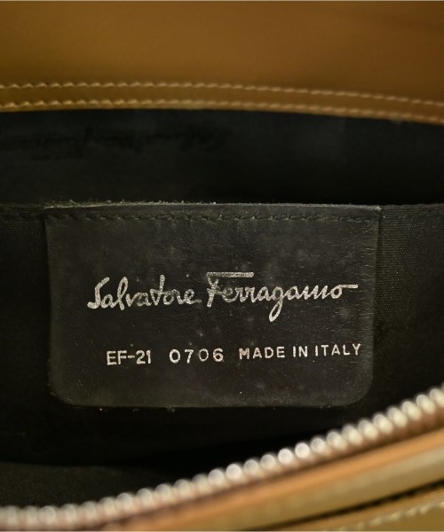 Salvatore Ferragamo（サルバトーレフェラガモ）ハンドバッグ 茶 サイズ:- レディース/2200660766591