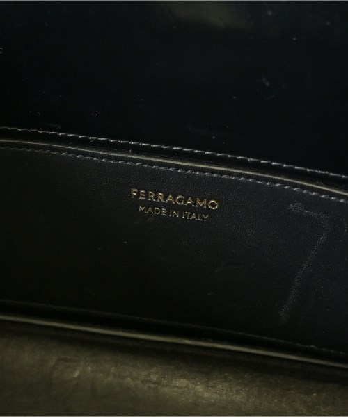 Salvatore Ferragamo（サルバトーレフェラガモ）ハンドバッグ 黒 サイズ:- レディース/2200660766638