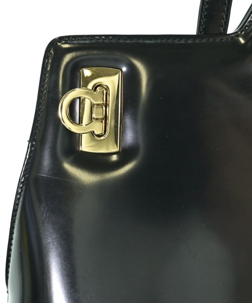 Salvatore Ferragamo（サルバトーレフェラガモ）ハンドバッグ 黒 サイズ:- レディース/2200660766638